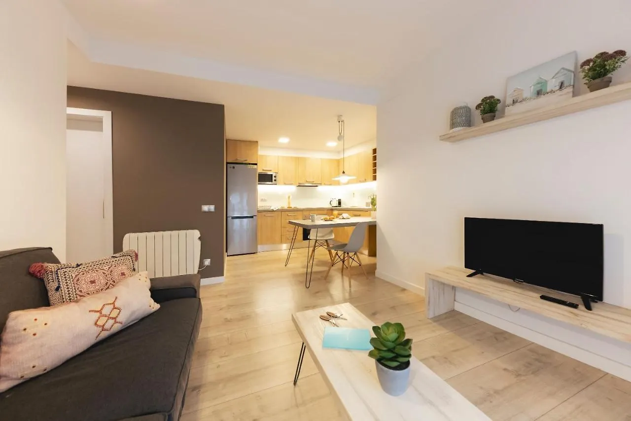 Bravissimo La Mora Apartment Girona