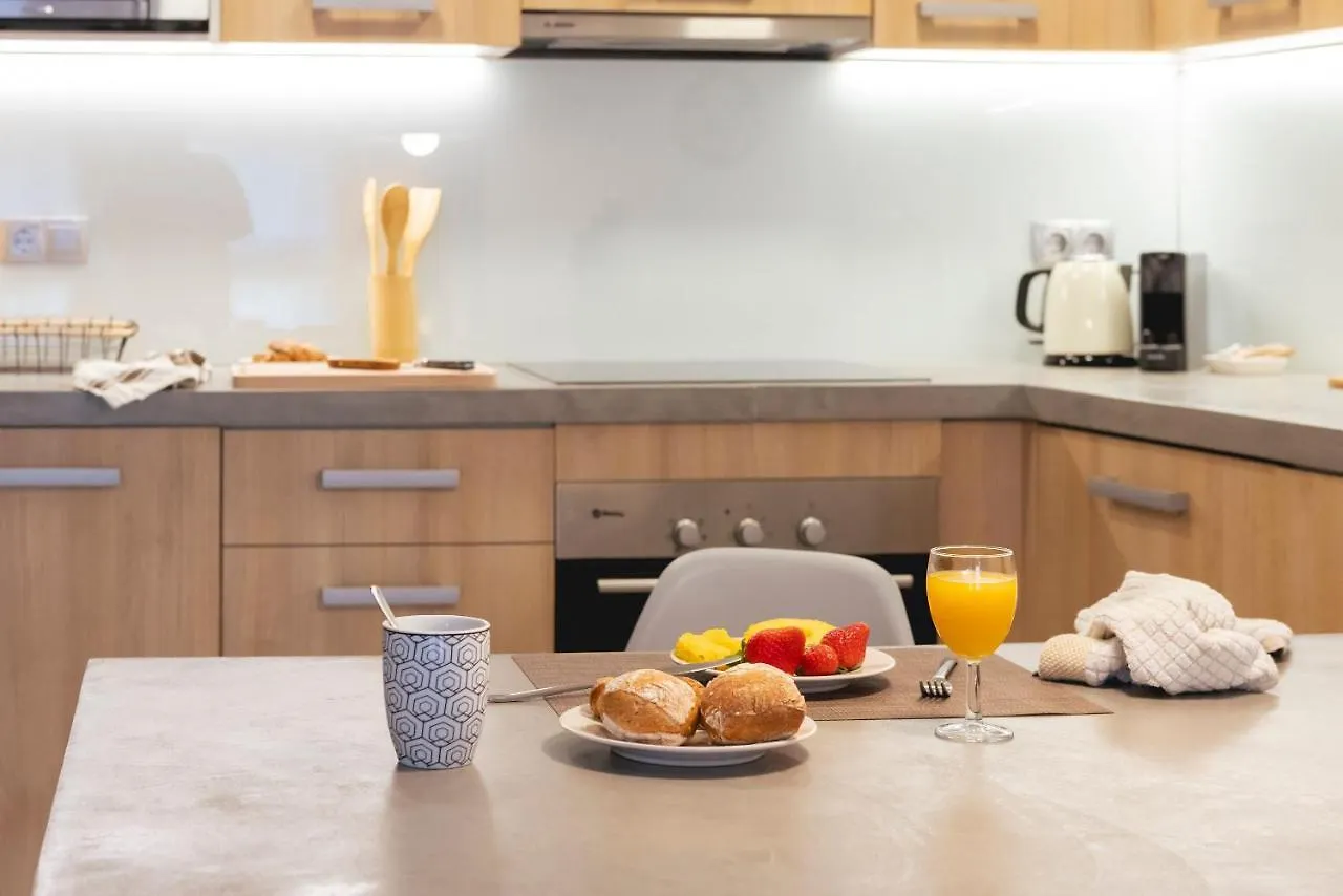 Bravissimo La Mora Apartment Girona