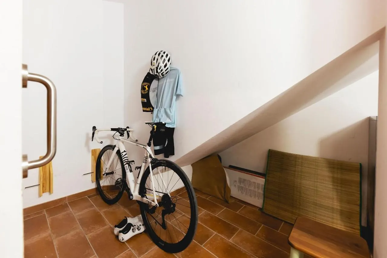 Bravissimo La Mora Apartment Girona